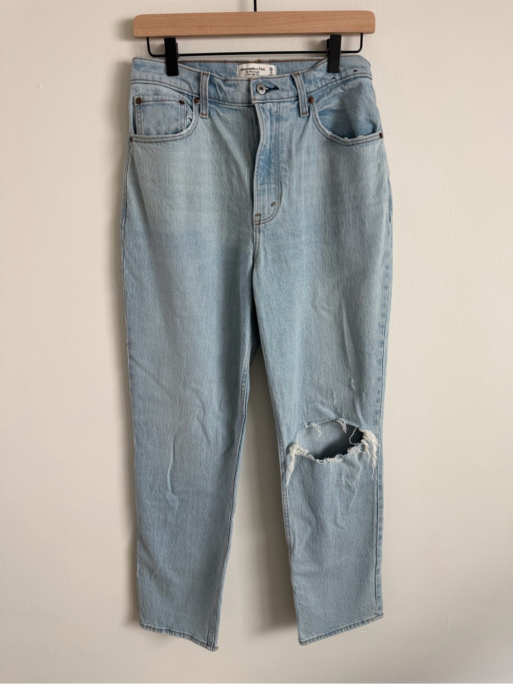 Abercrombie & Fitch 90’s Straight Leg Jeans